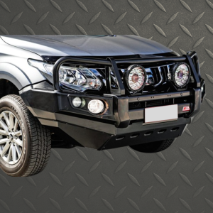 TRITON MQ SERIES 2016-2018: POST TYPE FRONT BUMPER REPLACEMENT BULLBAR